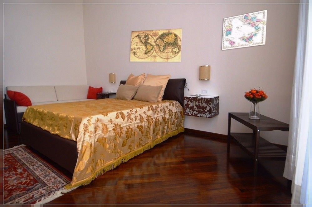 B&B Domus Garibaldi Салерно Экстерьер фото